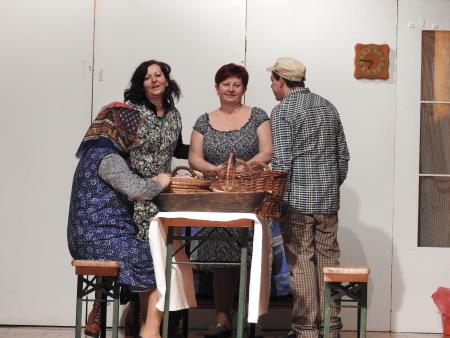 Dramska sekcija KD Cven, organizirala Veseli večer tudi v Domu kulture Razkrižje 16